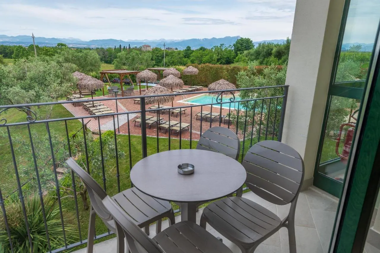 Bertoletta Village Apartments Peschiera del Garda 0*,  Italien