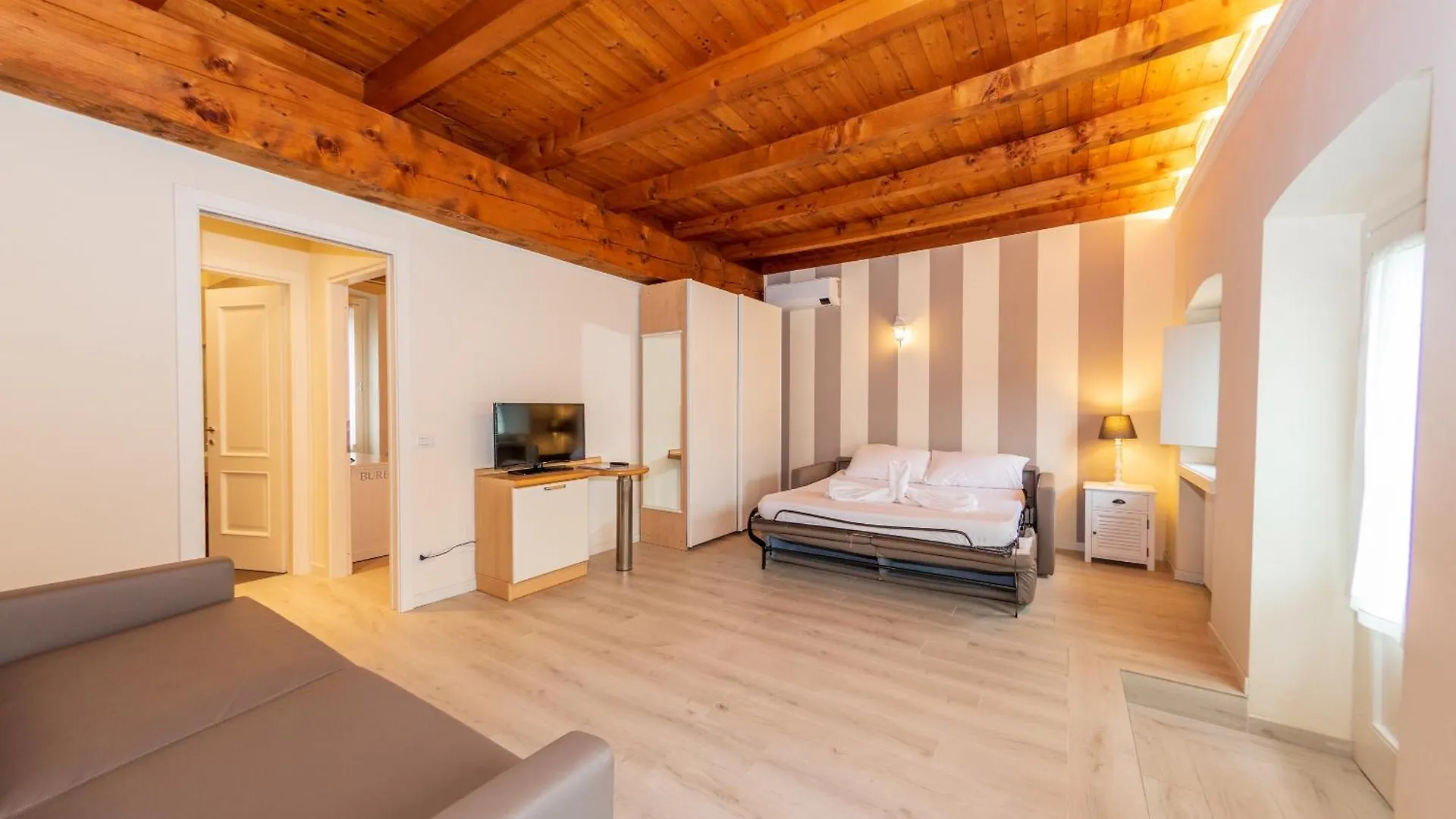 Bertoletta Village Apartments Peschiera del Garda 0*,  Italie